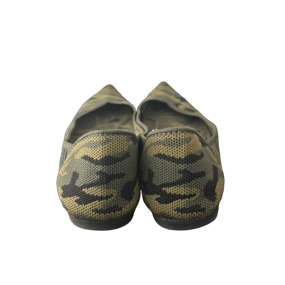 Steve Madden Women’s Pointed Toe Flats Camo Camouflage Green Shoes Size 7.5 - Picture 6 of 12